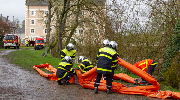 Pompiers en exercice